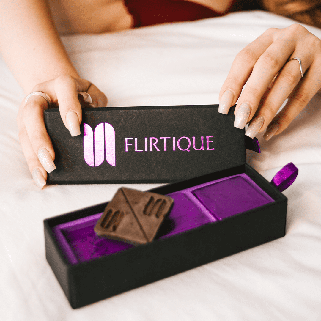 Преміальна упаковка шоколаду Flirtique з афродизіаком