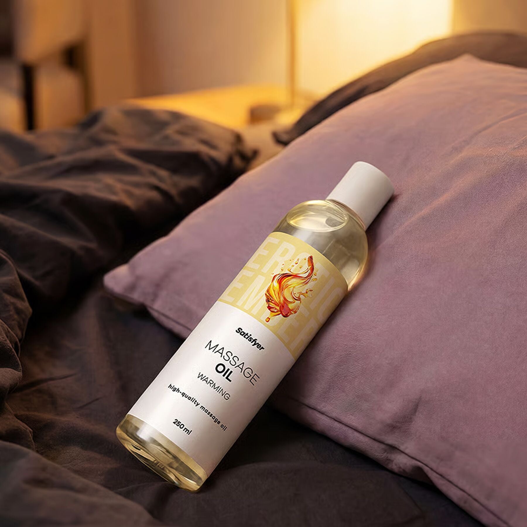 Масажна олія Satisfyer Massage Oil Warming (250 мл) зігрівальна, без запаху