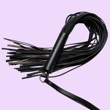 Батіг шкіряний bæd stories Flogger