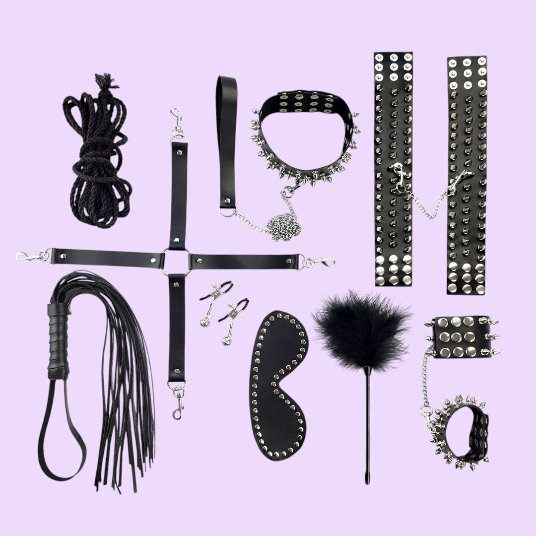 BDSM-набір Art of Sex – Spikes BDSM Set Leather, 10 предметів, чорний, натуральна шкіра