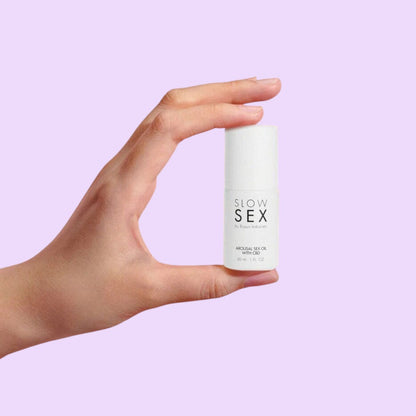 Олія для збудження Bijoux Indiscrets SLOW SEX Arousal Sex Oil with CBD (30 мл)