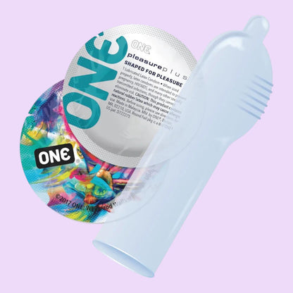 Презервативи ONE Pleasure Plus, 12 шт, з ребристою ділянкою на кінці